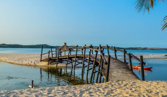 Tour: Transfer to Bilene Beach10