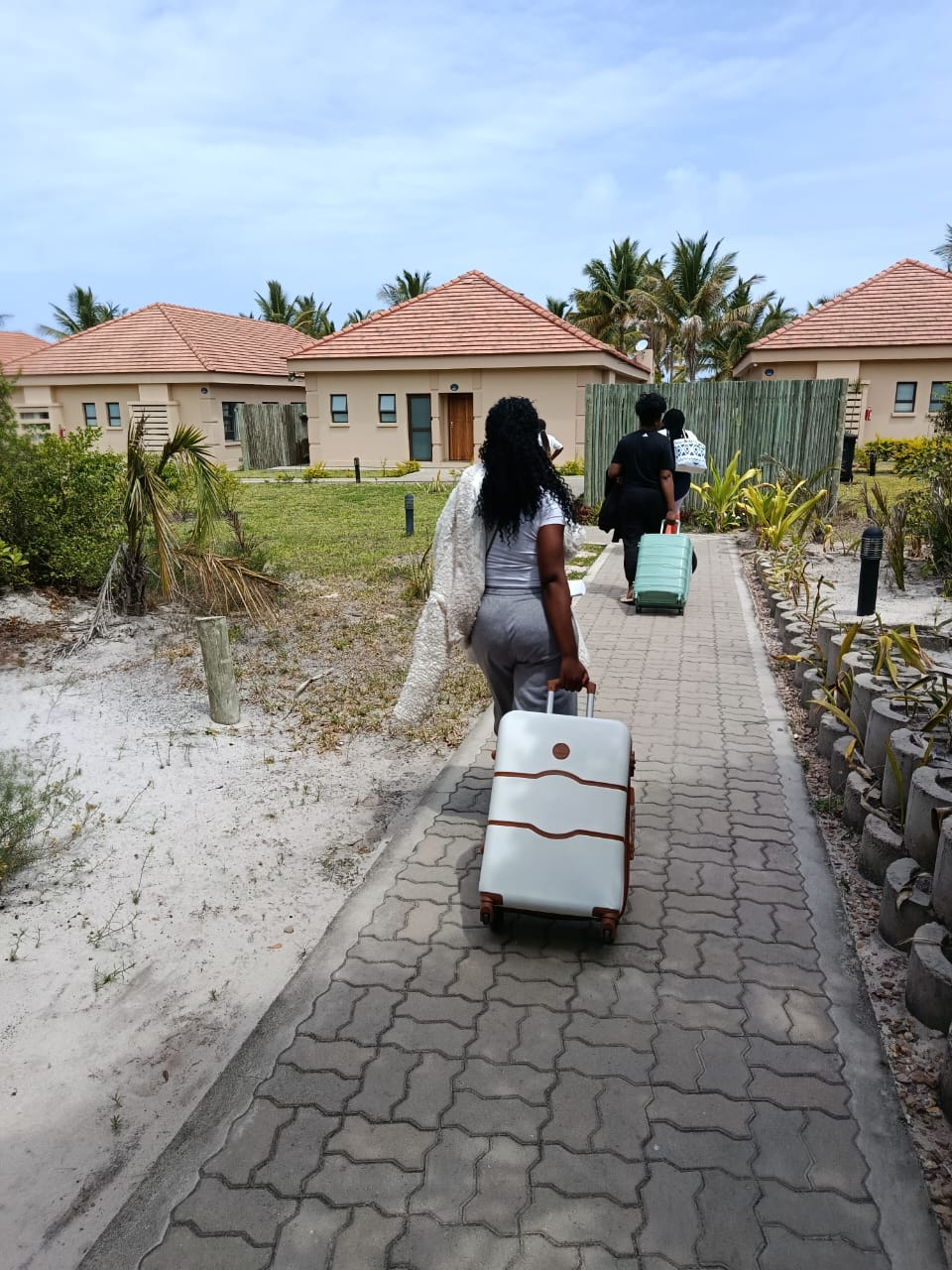 Tour: Transfer to Bilene Beach12