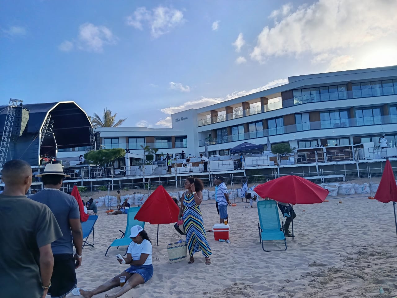 Tour: Transfer to Tofo Beach3