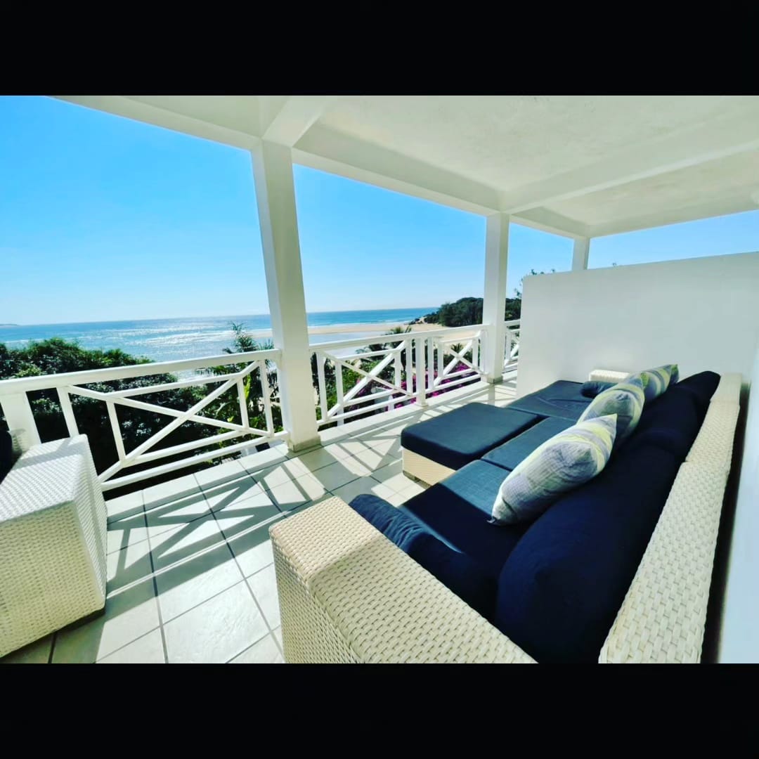 Tour: Transfer to Tofo Beach9