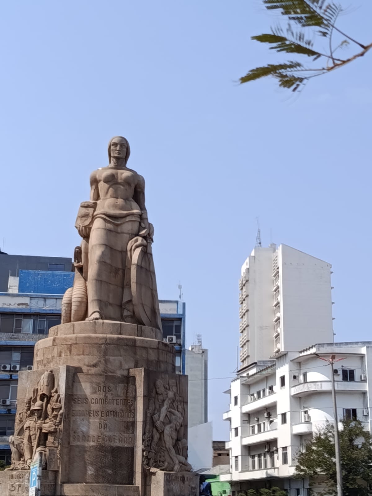 Tour: City Tour (Maputo City)8